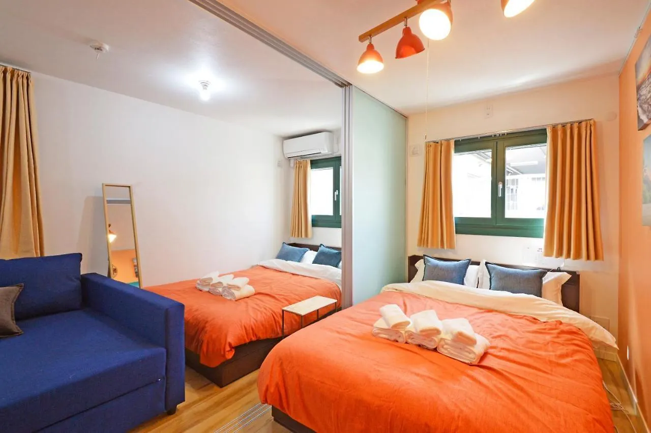 Sunshine Cosy Relaxation Room location